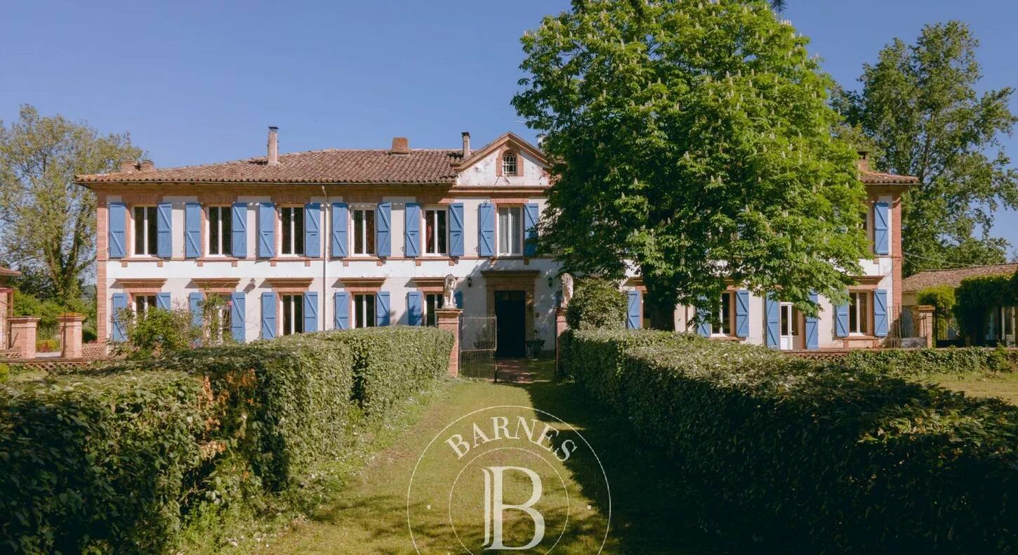 Maison à vendre, 1300m², Lisle-sur-Tarn