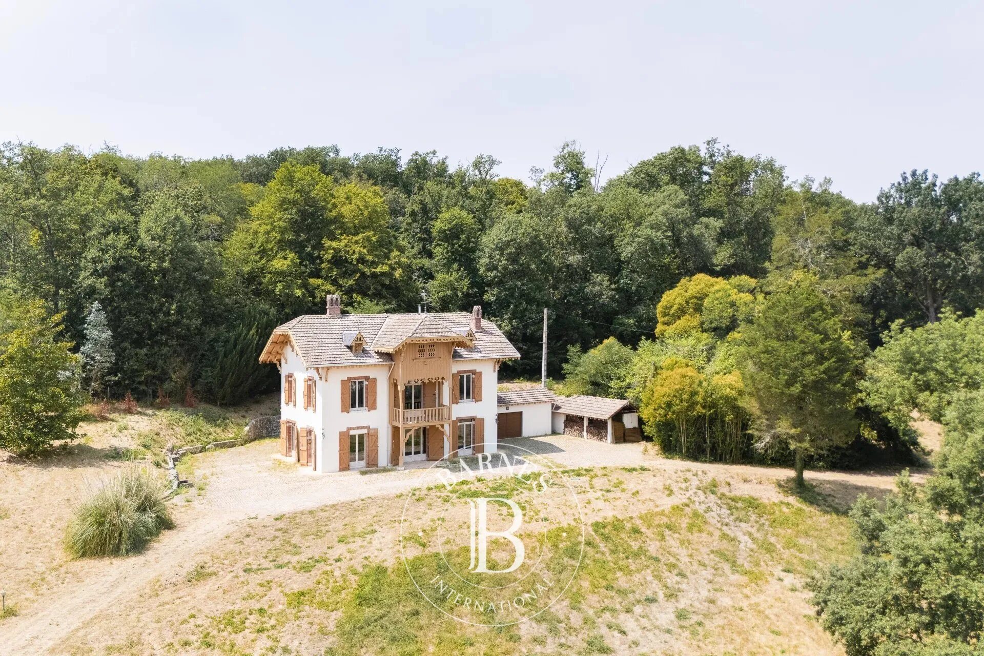 Maison à vendre, 375m², Bérat