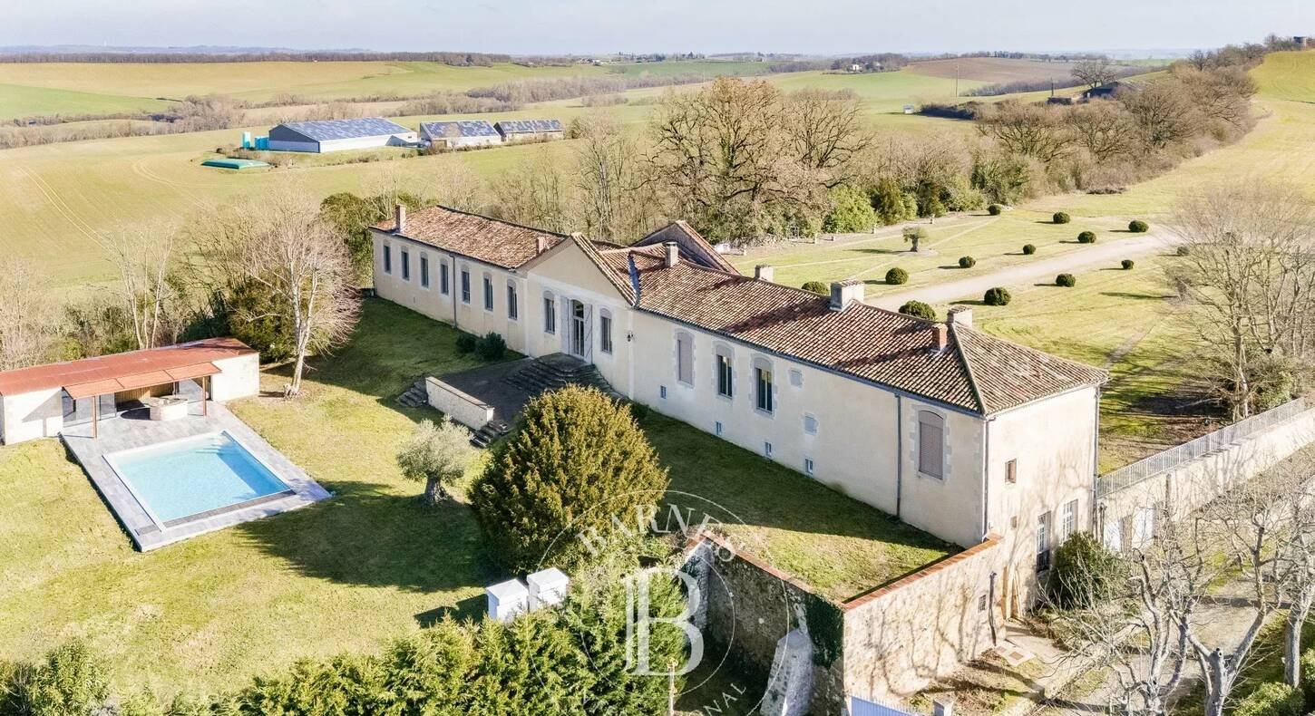 Maison à vendre, 393m², Auch
