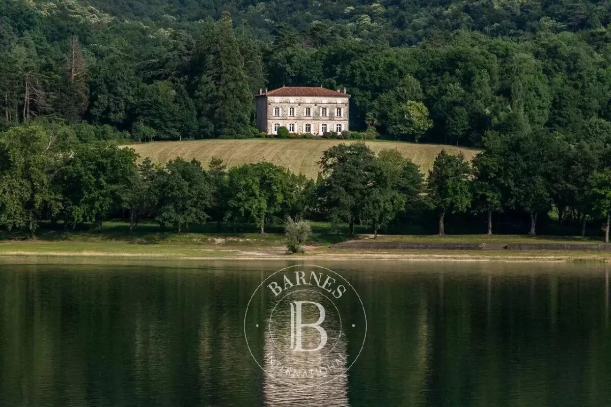 Maison à vendre, 400m², Vaudreuille