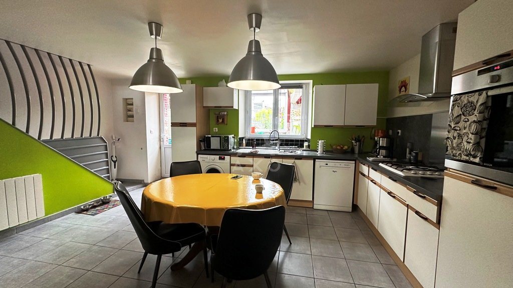 Maison à vendre, 131m², La Bruffière