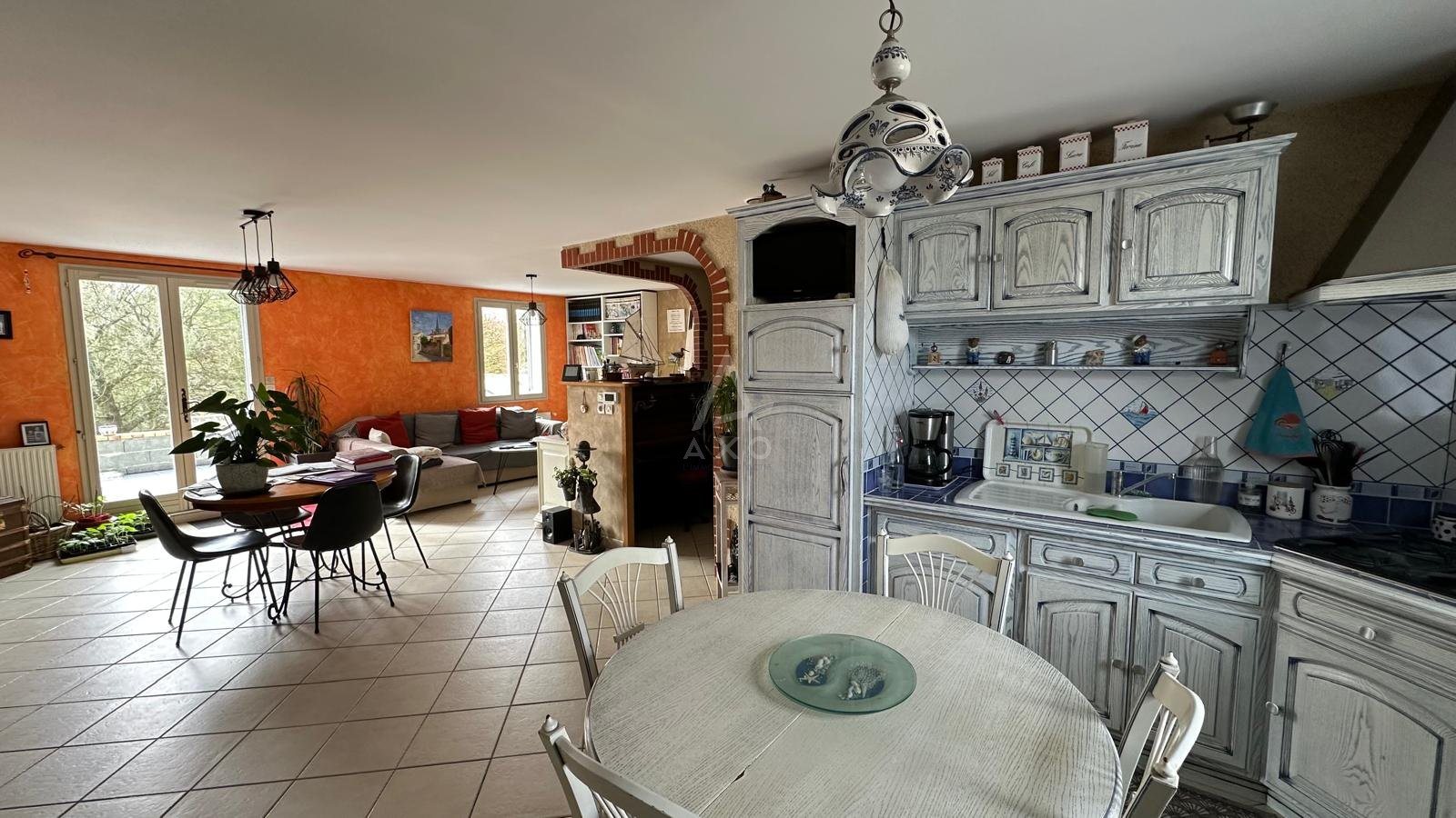 Maison à vendre, 106m², La Bruffière