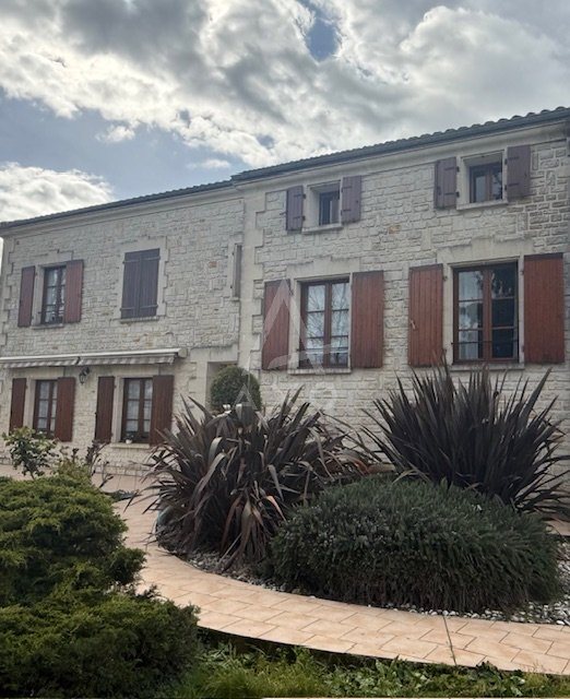 Maison à vendre, 217m², Brie