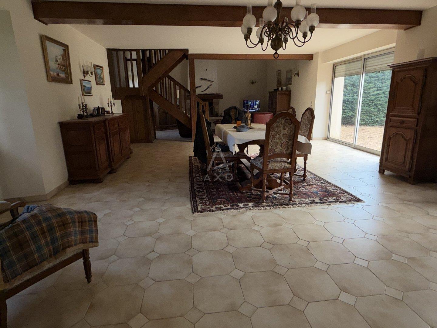 Maison à vendre, 212m², Le Lion-d'Angers