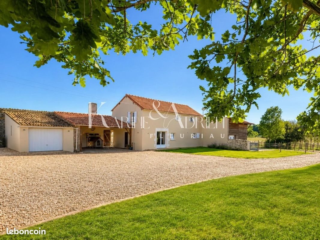 Maison à vendre, 91m², Puy-de-Serre