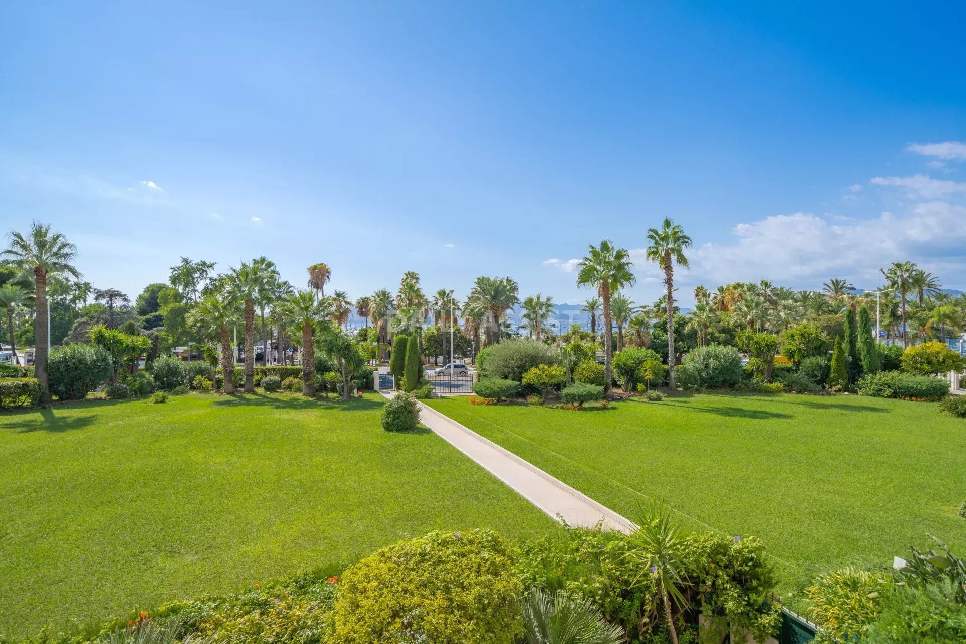 Appartement à louer, 75m², Cannes