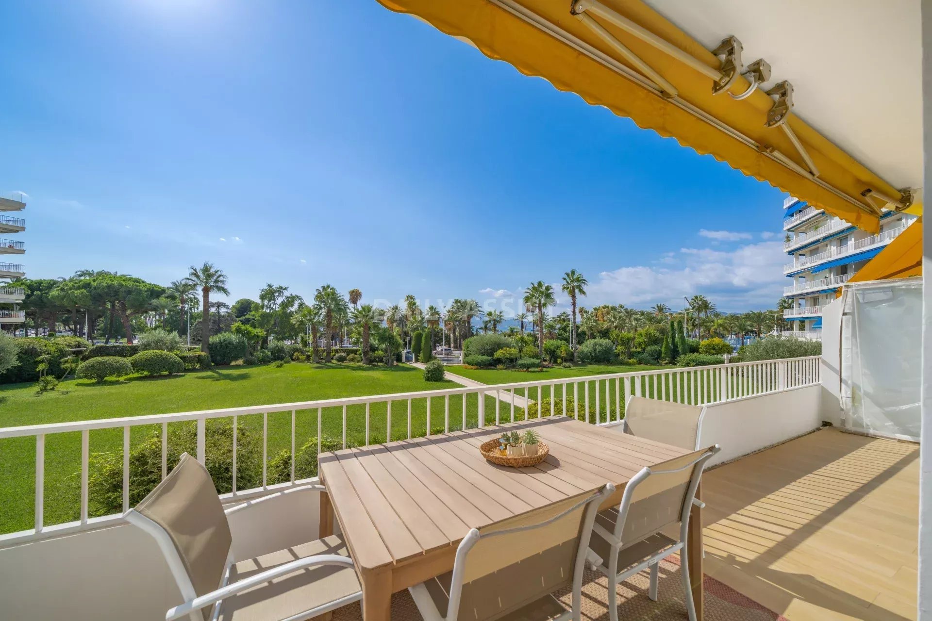 Appartement à louer, 75m², Cannes