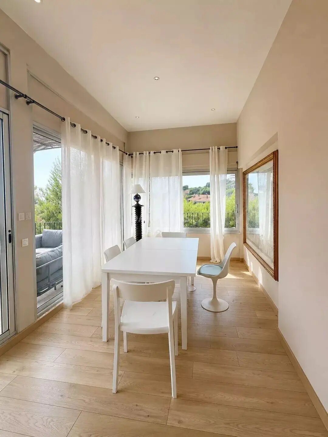 Appartement à louer, 89m², Cassis