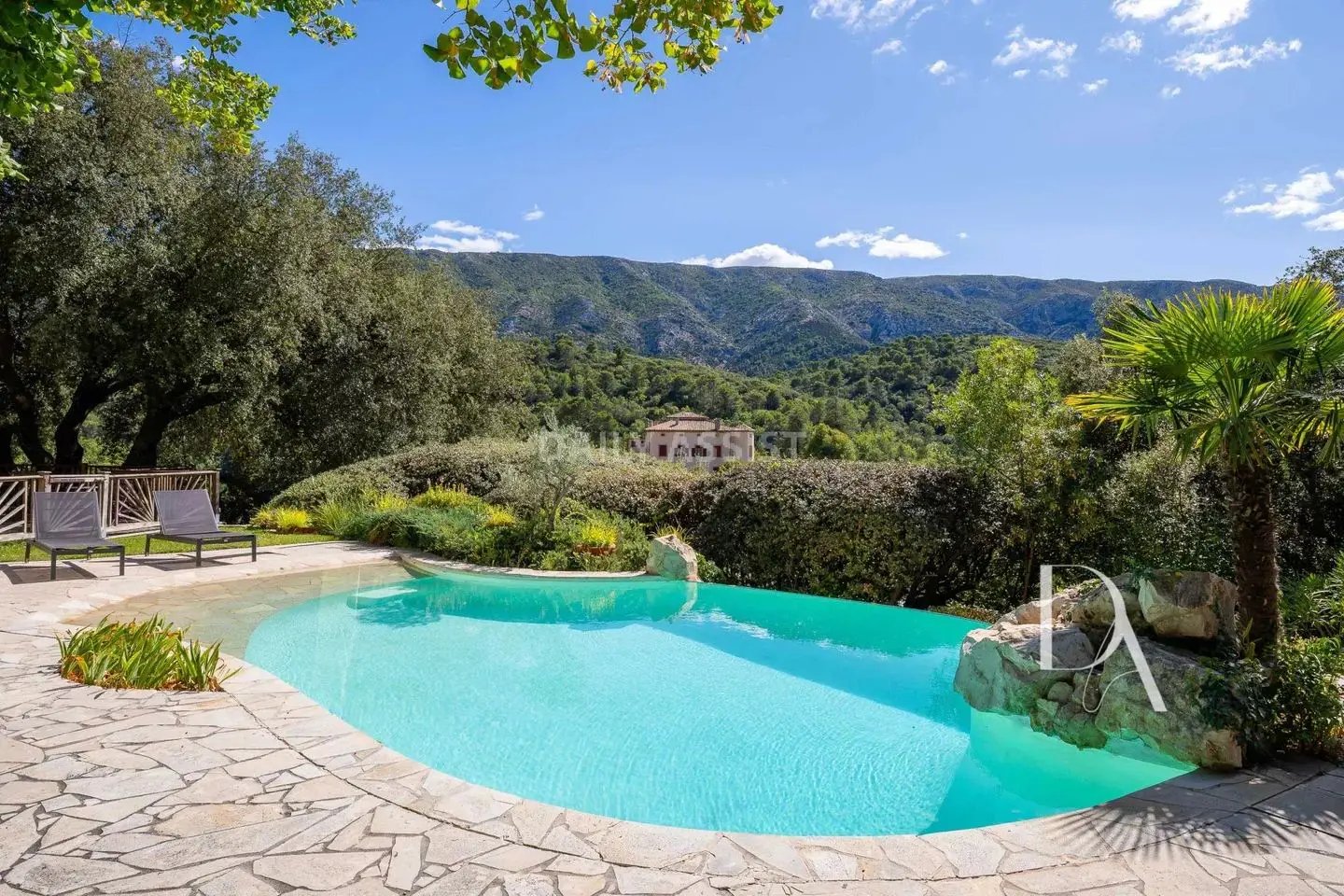 Appartement à vendre, 207m², Vauvenargues