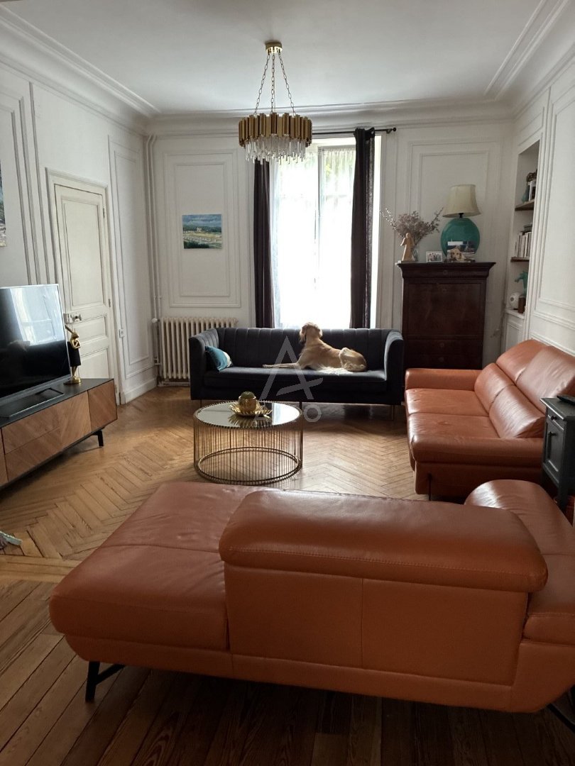 Maison à vendre, 282m², Ay