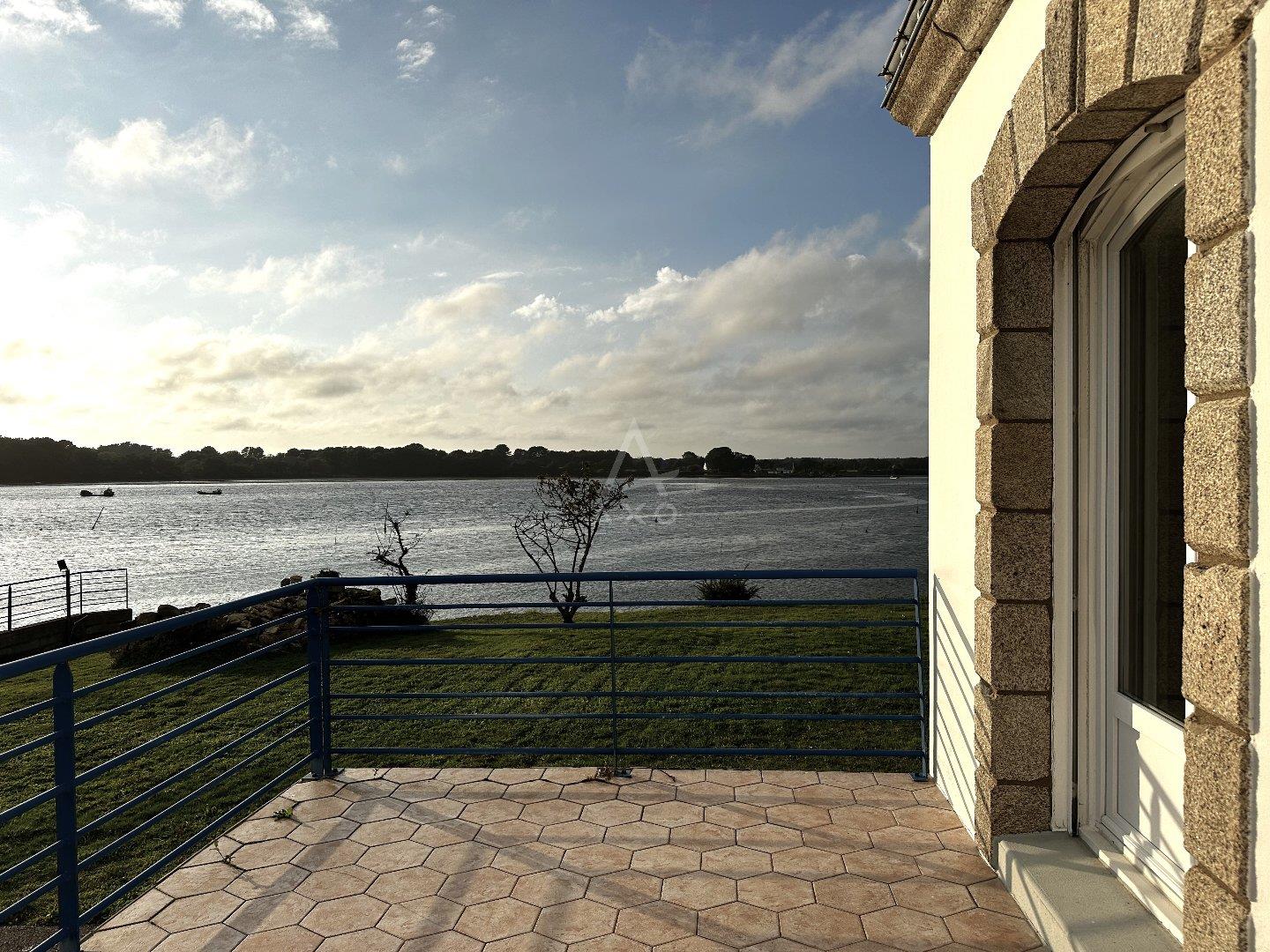Maison à vendre, 103m², Locoal-Mendon