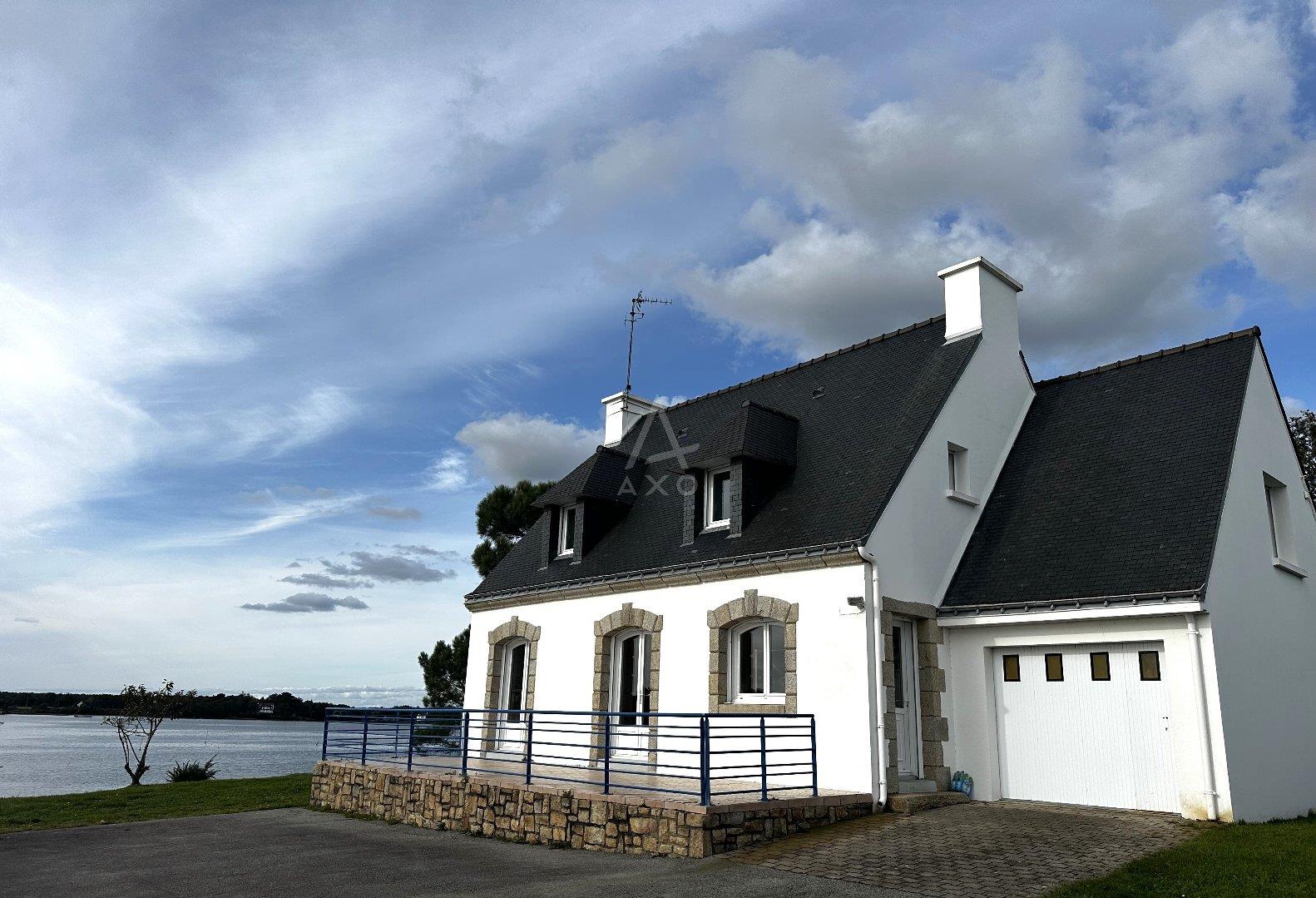 Maison à vendre, 103m², Locoal-Mendon