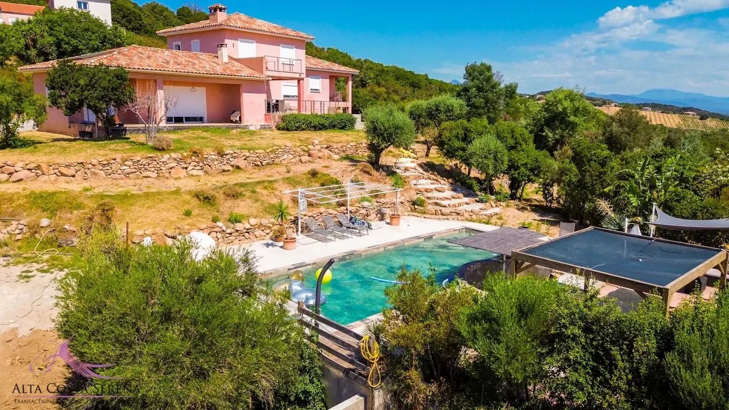 Maison à vendre, 226m², Ventiseri