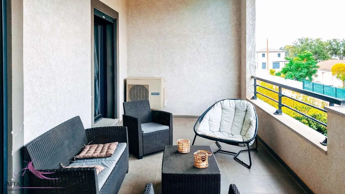 Appartement à louer, 63m², Ghisonaccia