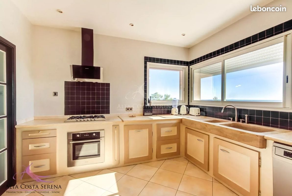 Maison à vendre, 226m², Ventiseri
