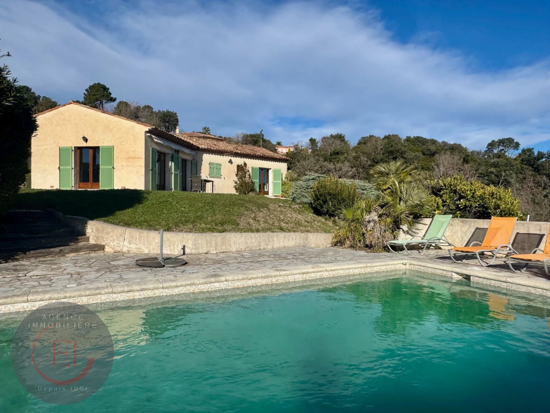 Maison à vendre, 112m², Les Adrets-de-l'Estérel