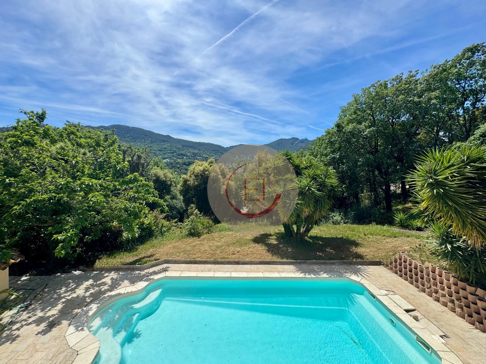 Maison à vendre, 136m², Les Adrets-de-l'Estérel