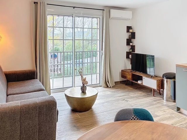 Appartement à louer, 30m², Saint-Raphaël