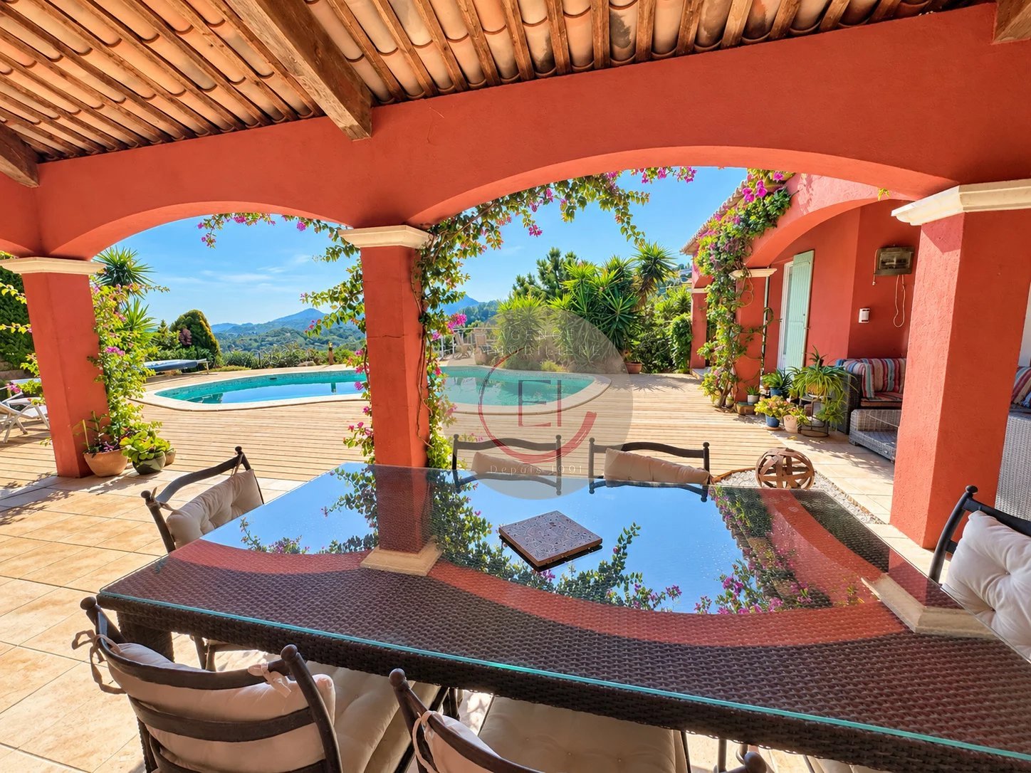 Maison à vendre, 237m², Les Adrets-de-l'Estérel