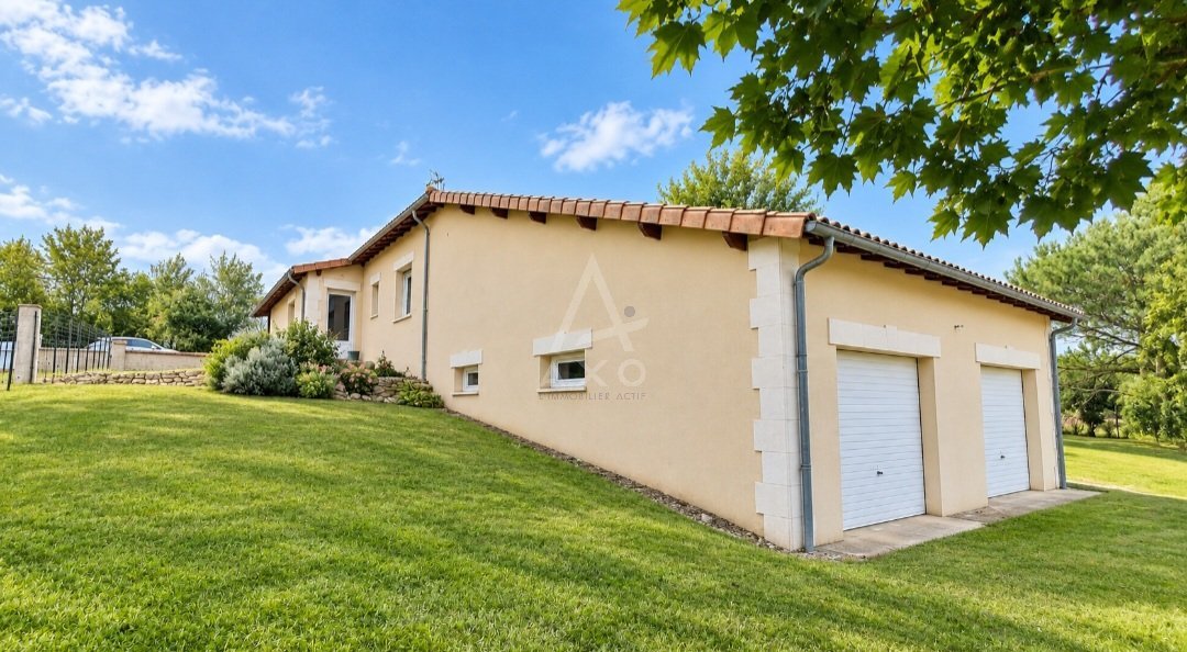 Maison à vendre, 159m², Montbron