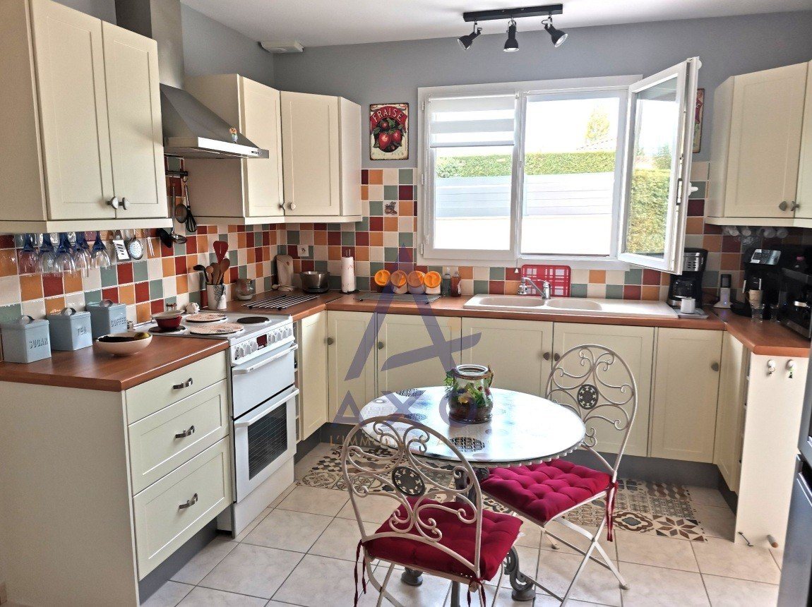 Maison à vendre, 151m², Villefranche-de-Lonchat
