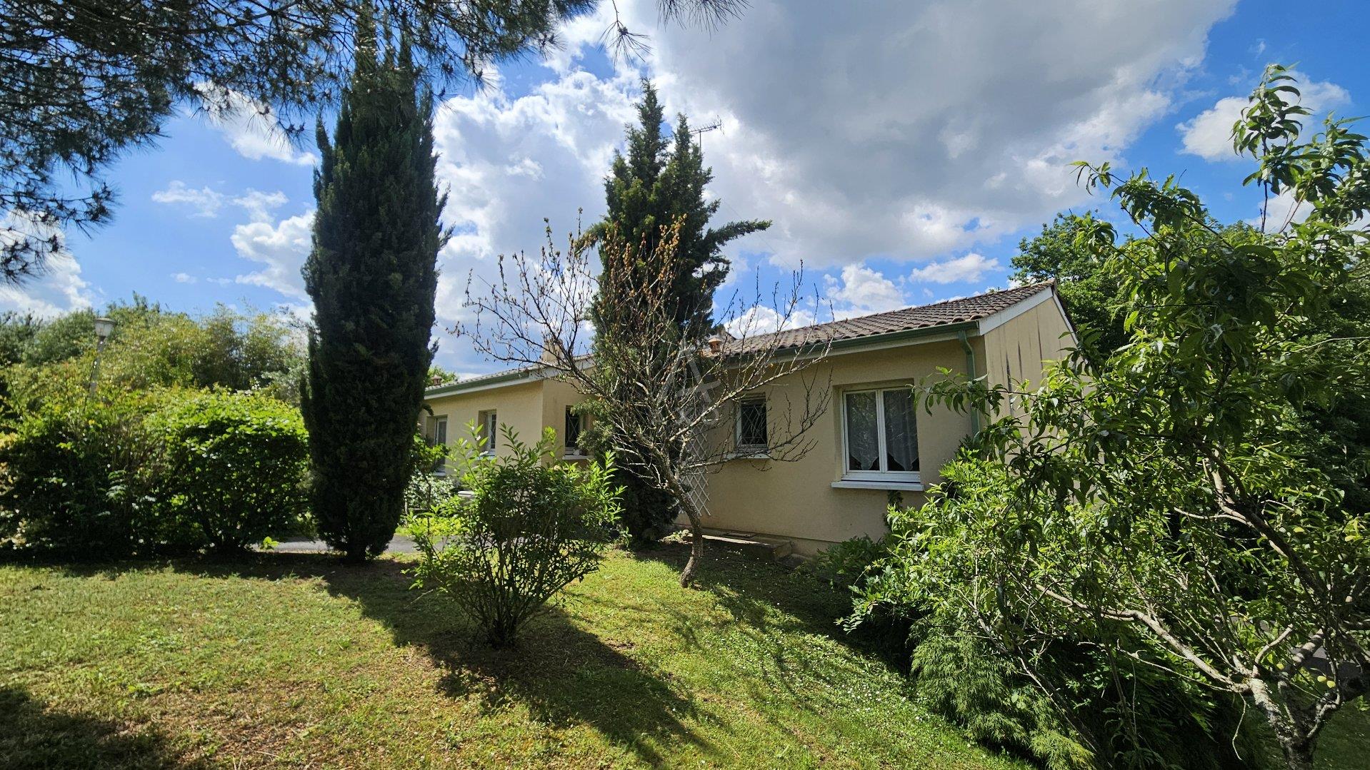 Maison à vendre, 147m², Montguyon