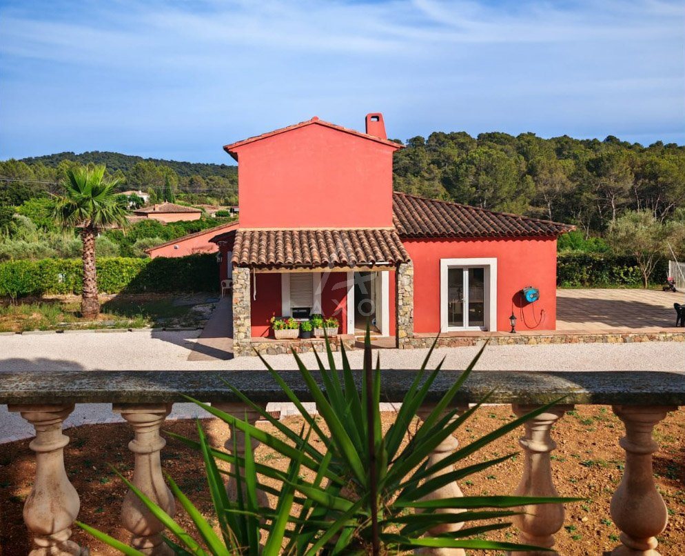 Maison à vendre, 150m², Cuers