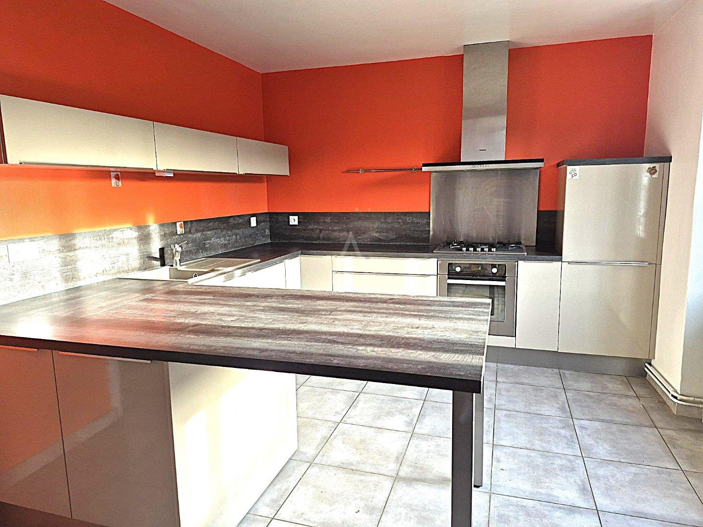 Maison à vendre, 174m², Boudes