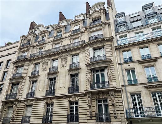 Appartement 6 pièces 162 m² · à Paris 16ème · 162 m² · 1 960 000 €