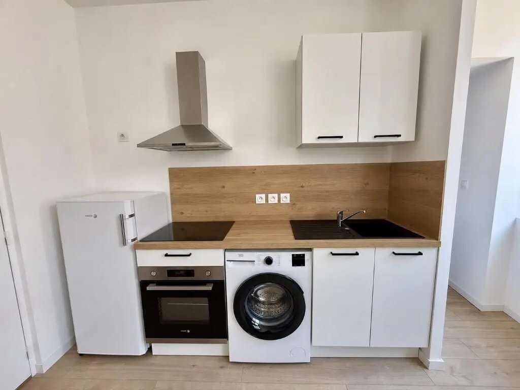 Appartement à louer, 27m², Saint-Etienne