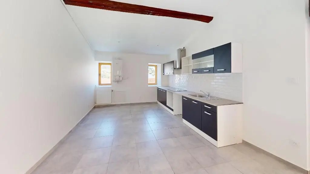 Appartement à louer, 70m², Unieux