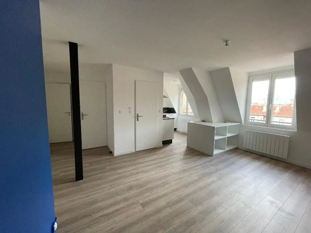 Appartement à louer, 40m², Saint-Étienne