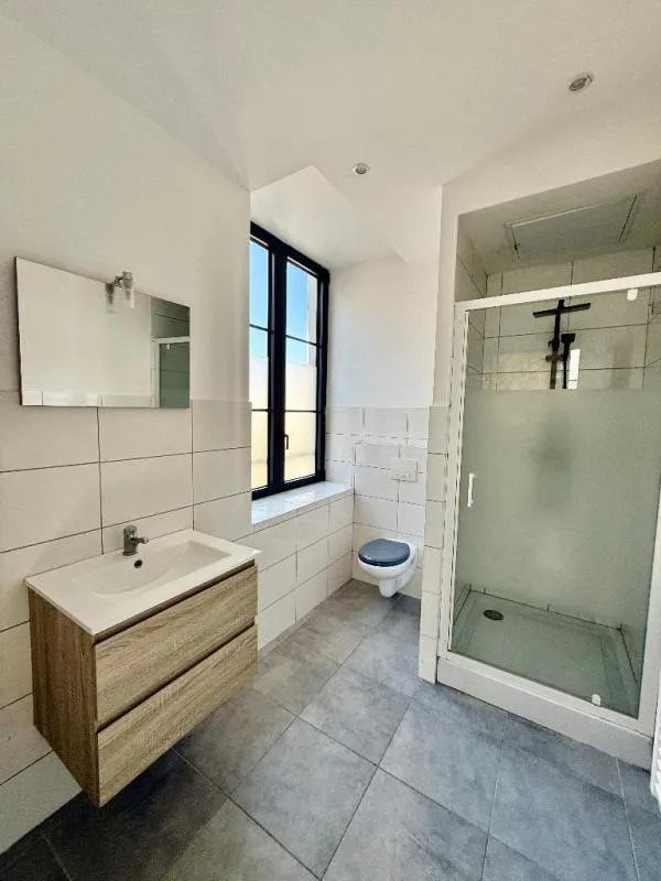 Appartement à louer, 28m², Saint-Étienne