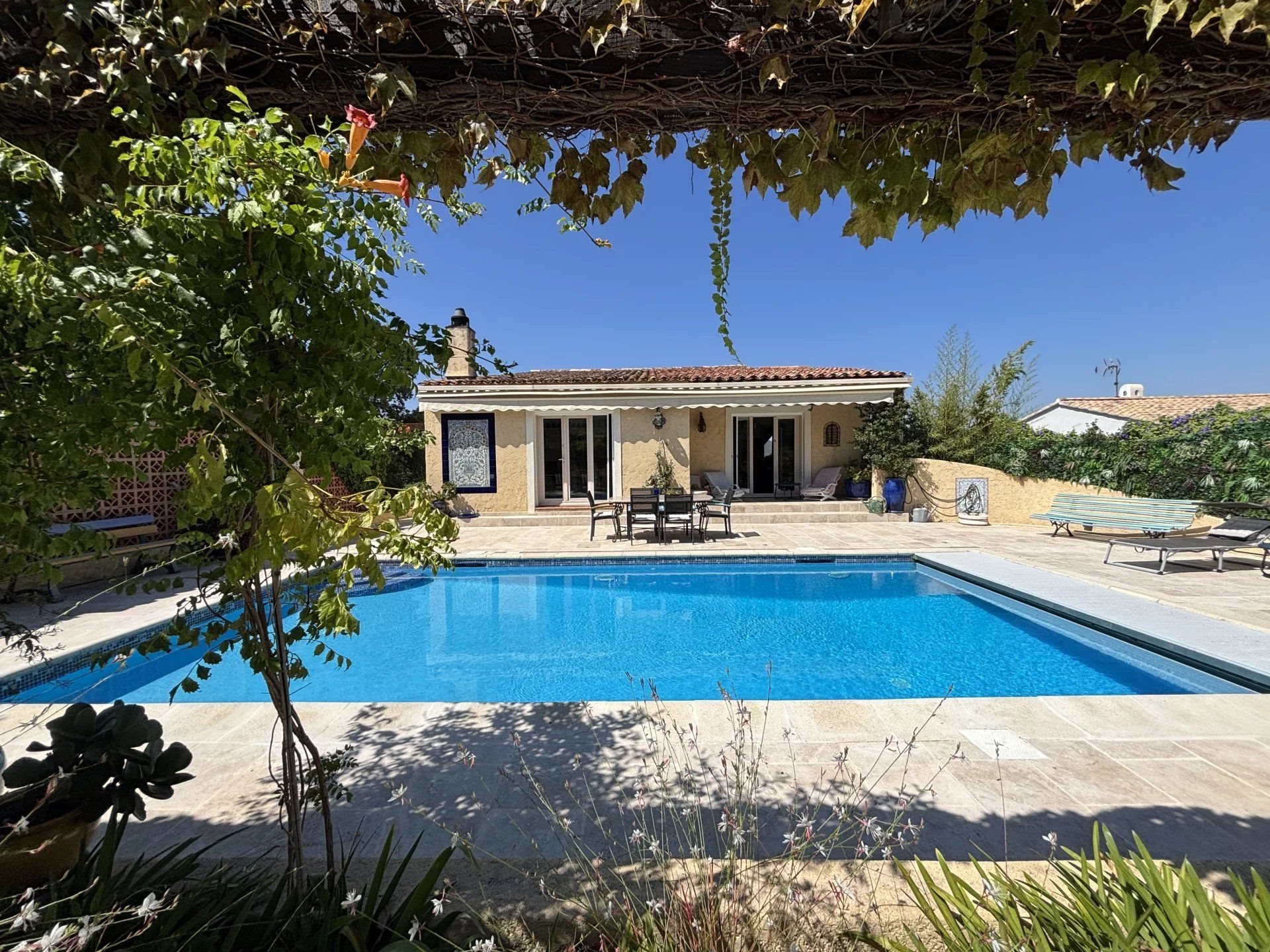 Maison à vendre, 198m², La Londe-les-Maures