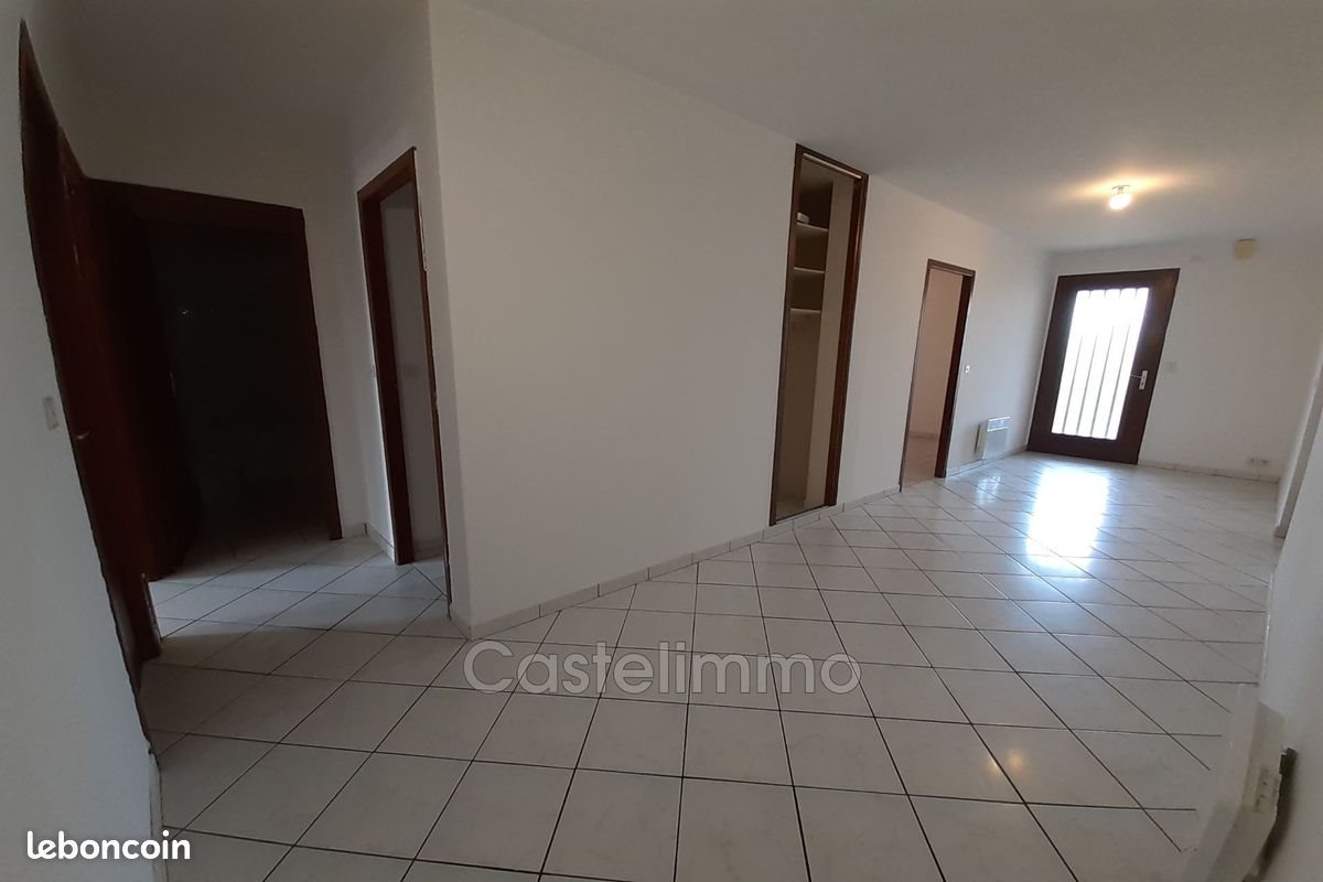 Appartement à louer, 129m², Lavit