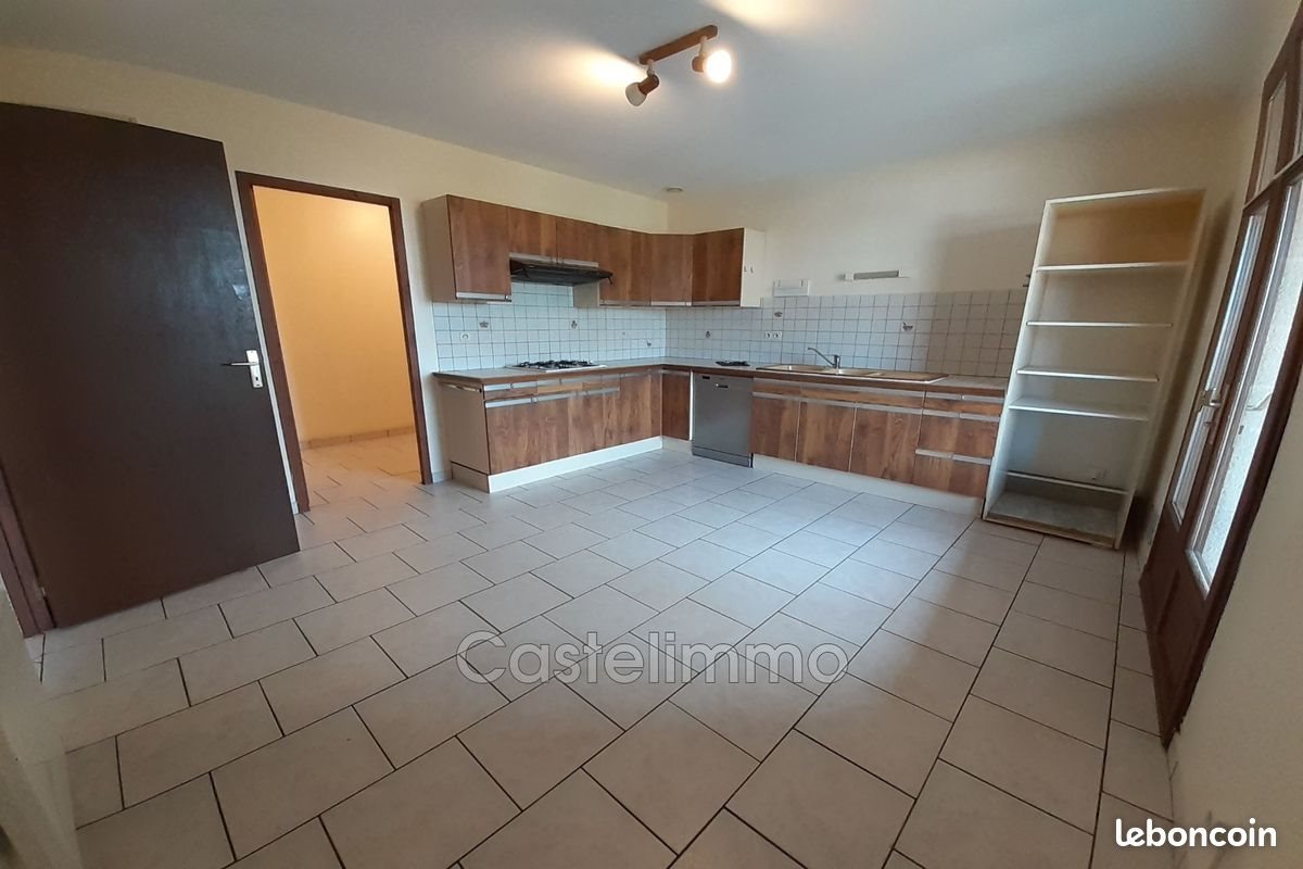 Appartement à louer, 129m², Lavit