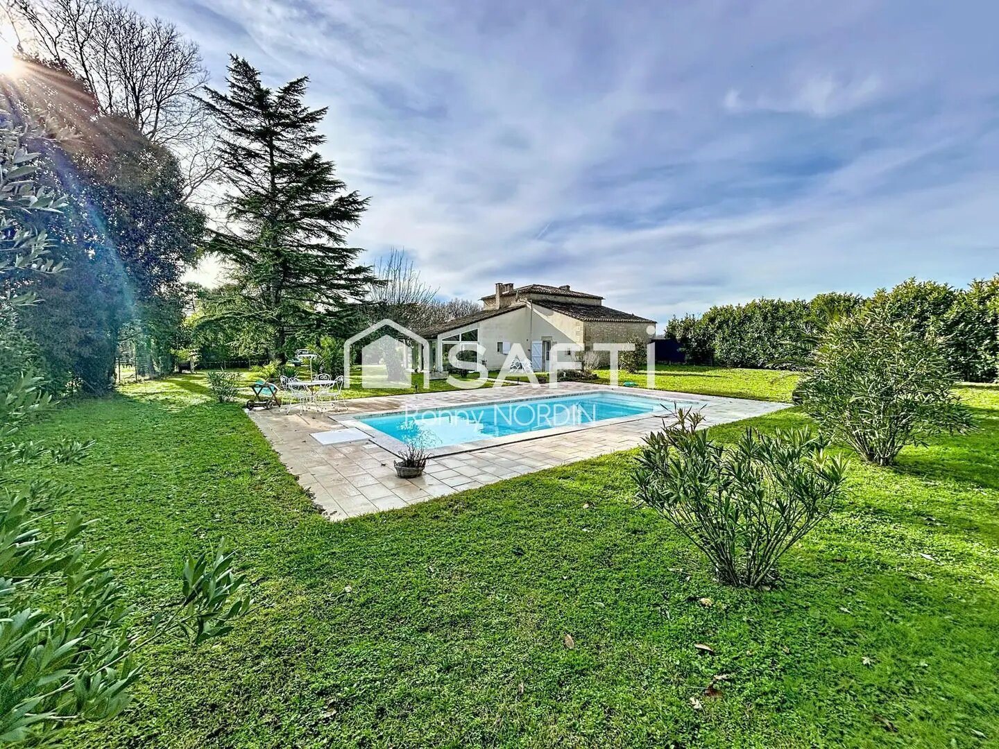 Maison à vendre, 140m², Saint-Emilion