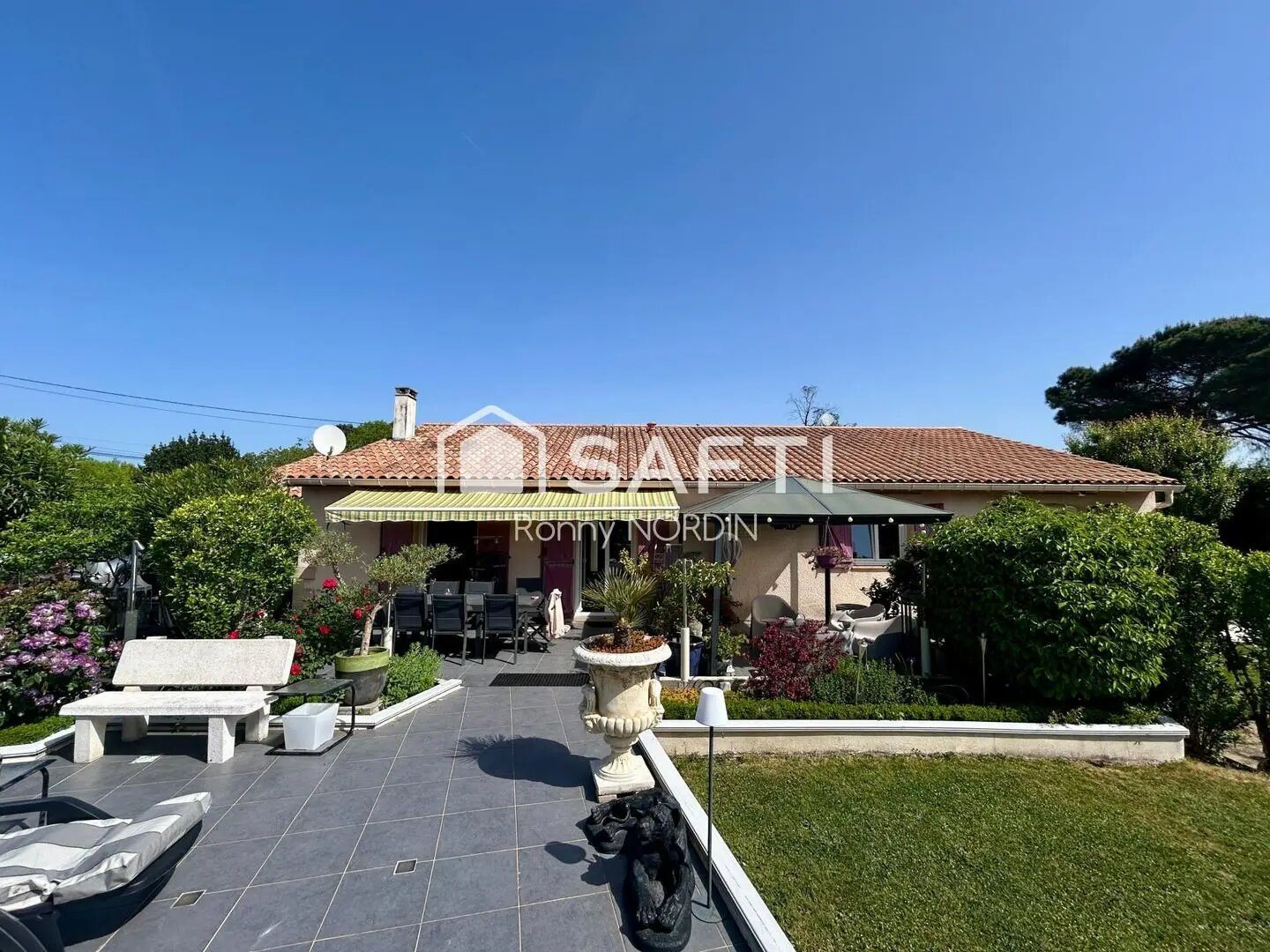 Maison à vendre, 144m², Lamothe-Montravel