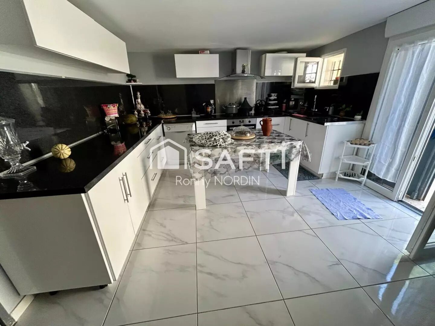 Maison à vendre, 165m², Castillon-la-Bataille