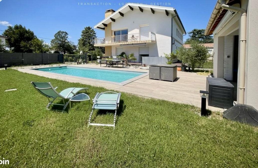 Maison à vendre, 200m², Malissard
