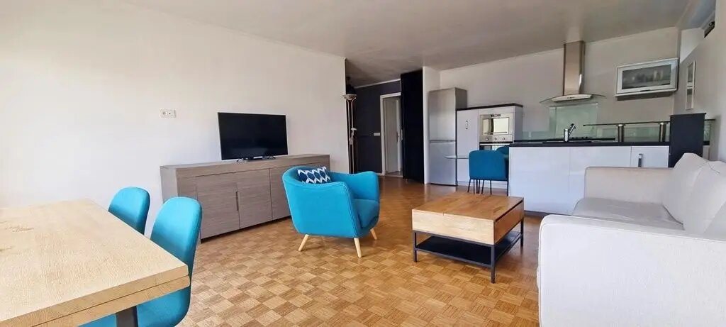Appartement à louer, 69m², Saint-Cloud