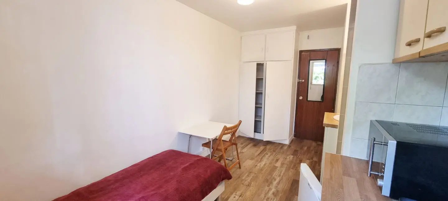 Appartement à louer, 11m², Saint-Cloud
