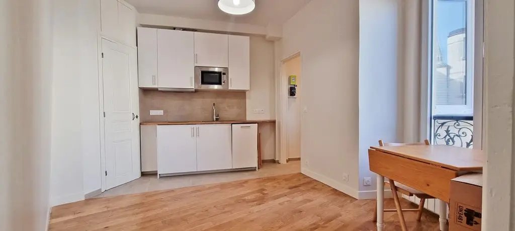 Appartement à louer, 27m², Saint-Cloud