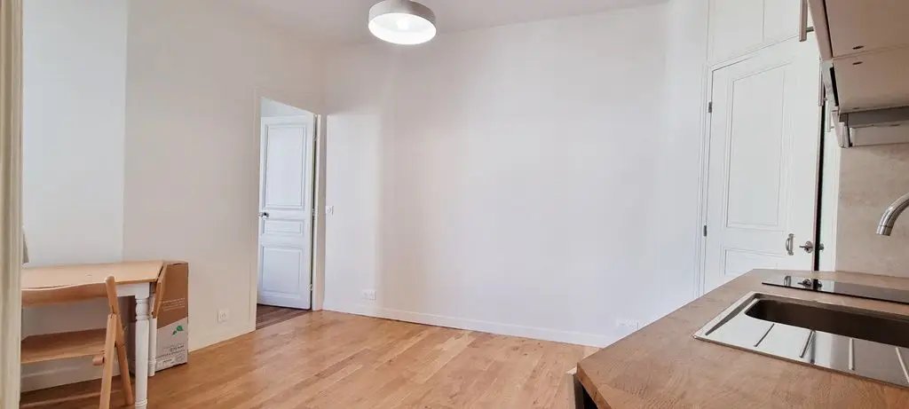 Appartement à louer, 27m², Saint-Cloud
