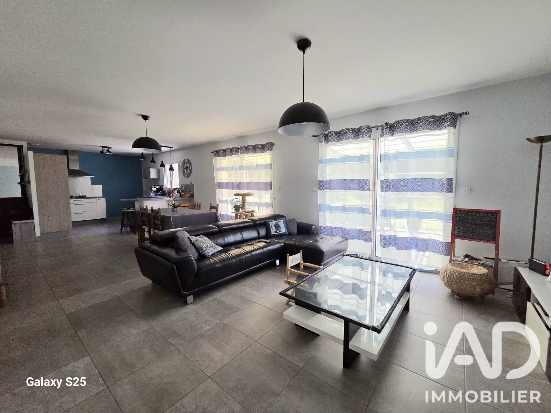 Maison à vendre, 121m², Dissay