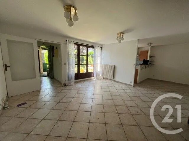 Maison à louer, 86m², Parmain