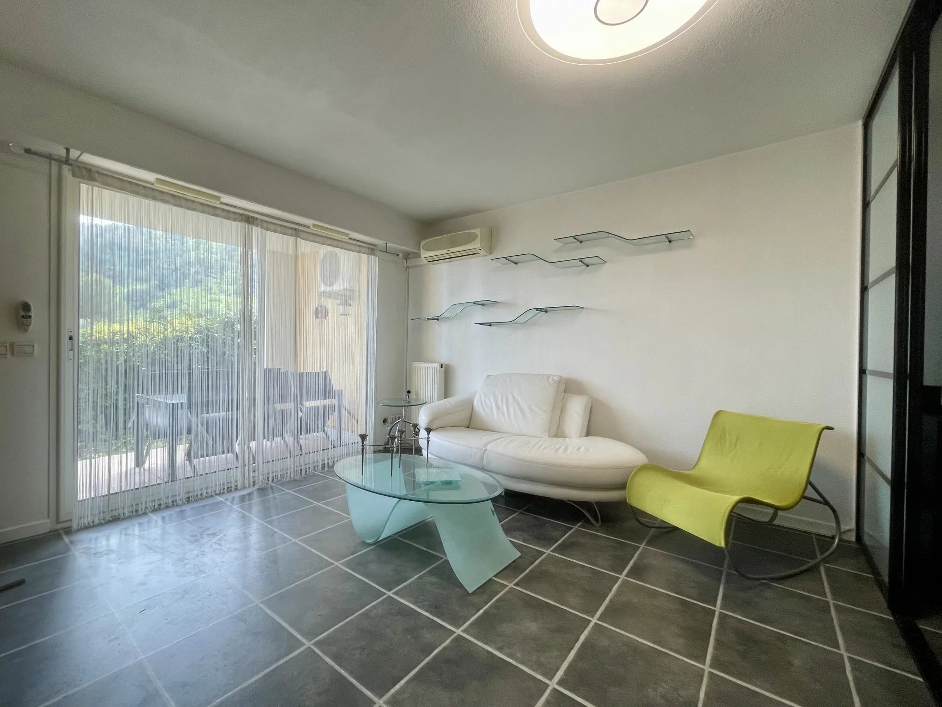 Appartement à vendre, 64m², Eze
