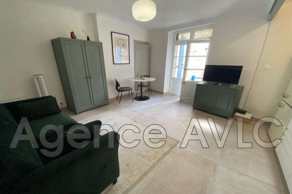 Appartement à louer, 26m², Arles