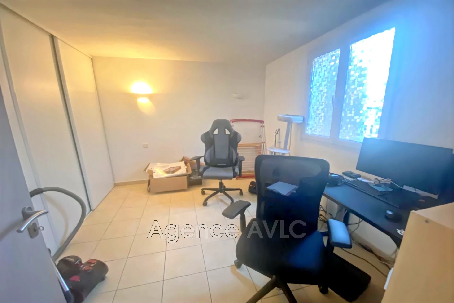 Appartement à vendre, 63m², Arles
