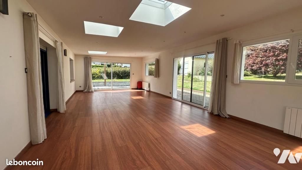 Maison à vendre, 195m², Scaër